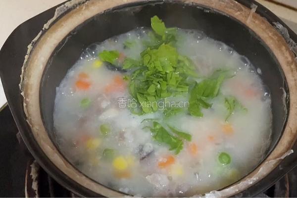 烤肠皮蛋粥的做法图解6