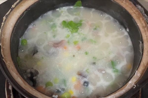 烤肠皮蛋粥的做法图解8