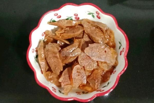 茭白炒腊肠的做法图解2