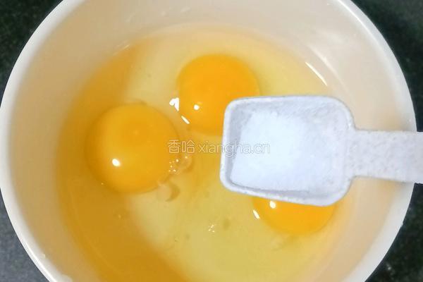 火腿肠炒鸡蛋的做法图解3