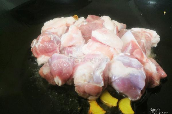 胡萝卜烧羊肉的做法图解4