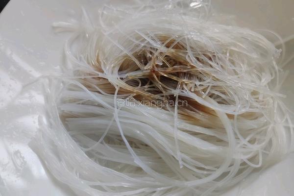 鸡蛋干蒸粉丝的做法图解5