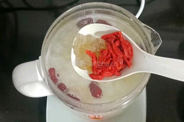 雪梨金桔银耳糖水的做法图解12