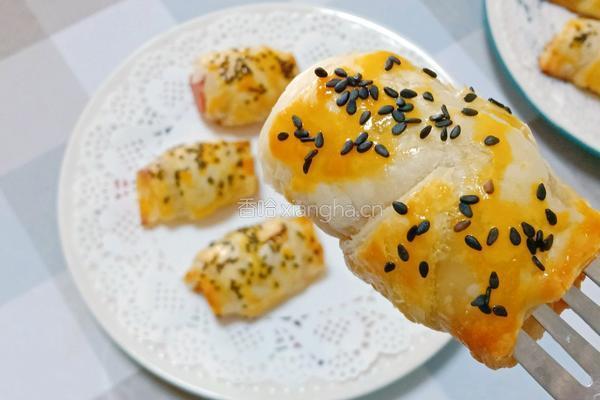 香肠酥皮卷的做法图解13