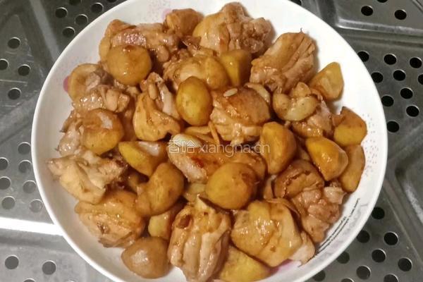 板栗蒸鸡腿的做法图解16