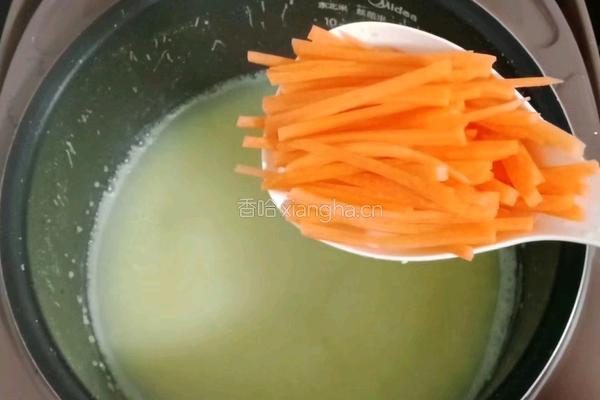 小米鸡肉蔬菜粥的做法图解8