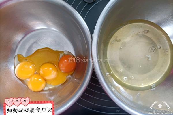 唇动红丝绒旋风蛋糕卷的做法图解3