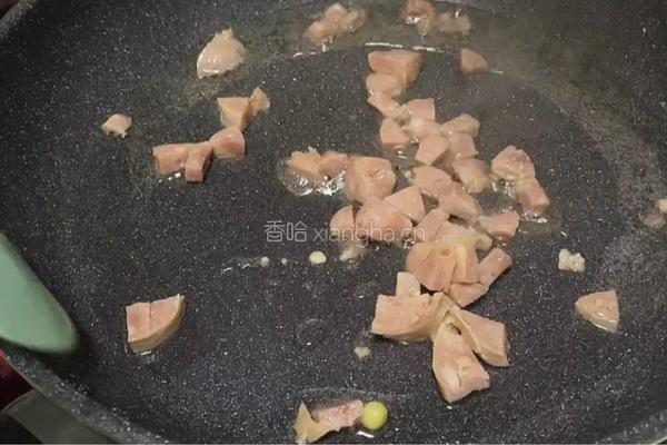 柿柿如意番茄饭的做法图解2