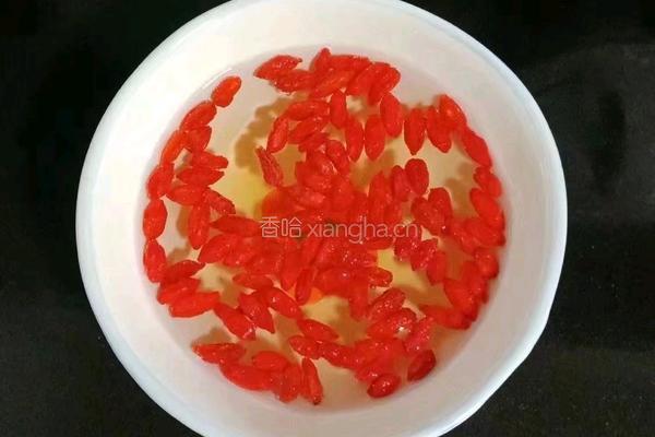 雪莲果银耳糖水的做法图解8