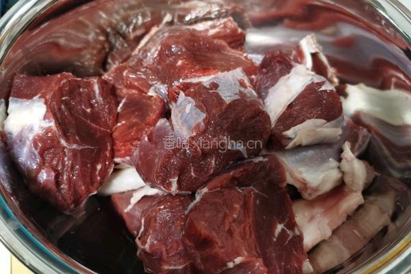 自制酱牛肉的做法图解2