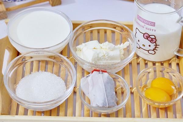 红茶奶酪布丁的做法图解1