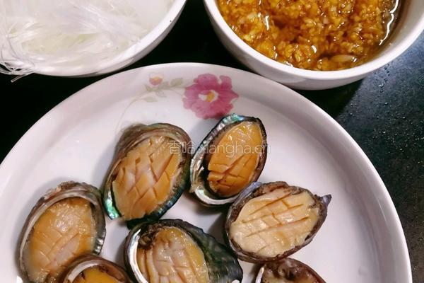 蒜香小鲍鱼的做法图解5