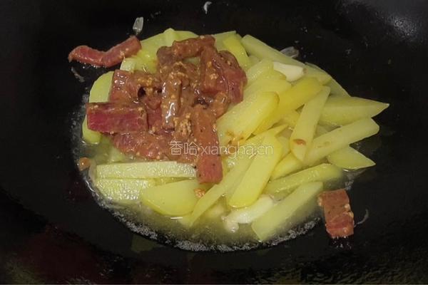 黑椒牛肉土豆条的做法图解8