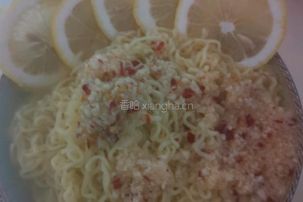 雪碧柠檬方便面的做法图解5