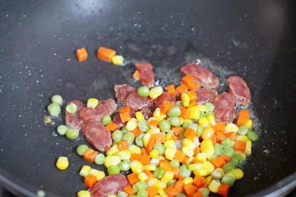 腊肠鸡蛋炒饭的做法图解8