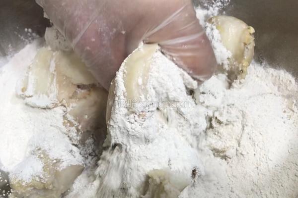 （婆婆教我的传家新年美食）芋头圆子的做法图解3