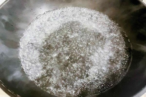 香菇炒油菜的做法图解3