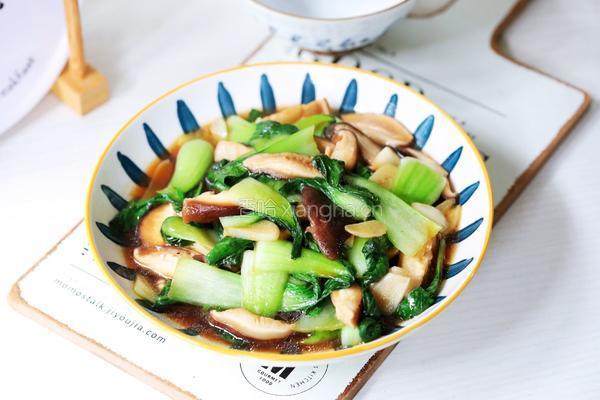 香菇炒油菜的做法图解12