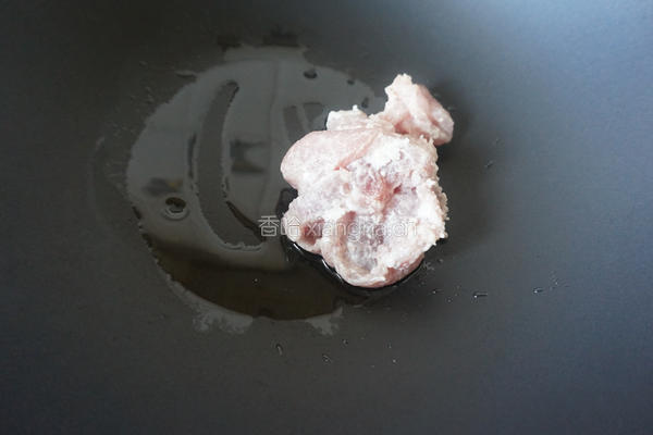 花菜木耳炒肉片的做法图解7