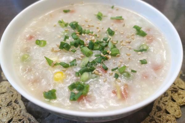 胡萝卜玉米豌豆肉沫粥