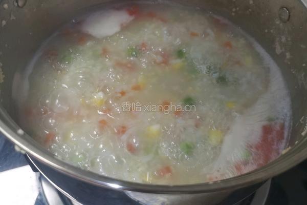 胡萝卜玉米豌豆肉沫粥的做法图解3