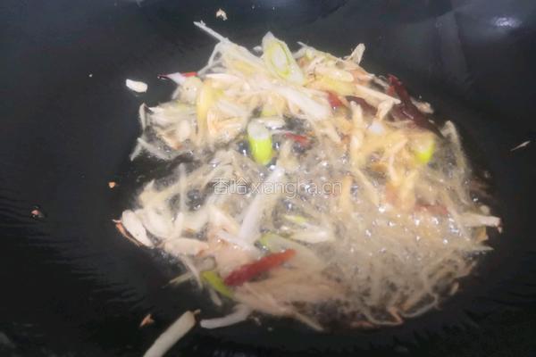 香辣莴苣丝的做法图解3