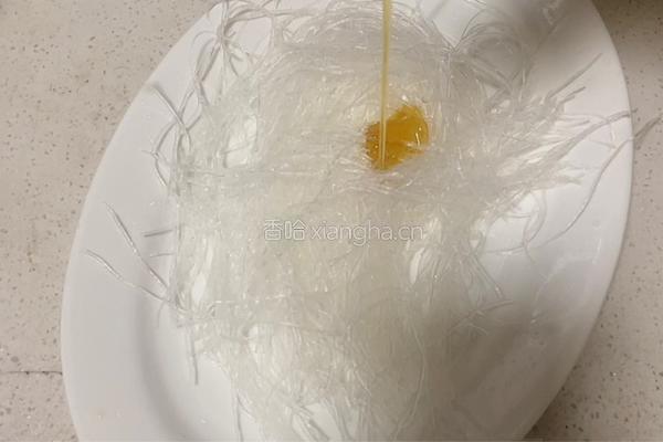粉丝蒸龙虾的做法图解3