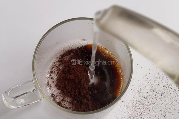 草莓咖啡奶盖的做法图解1