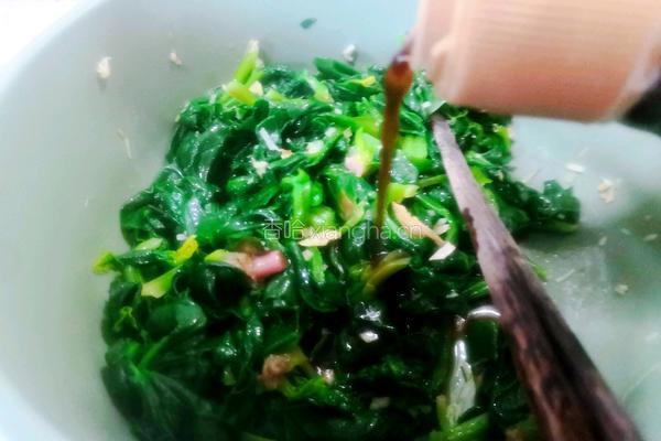 姜汁菠菜的做法图解5