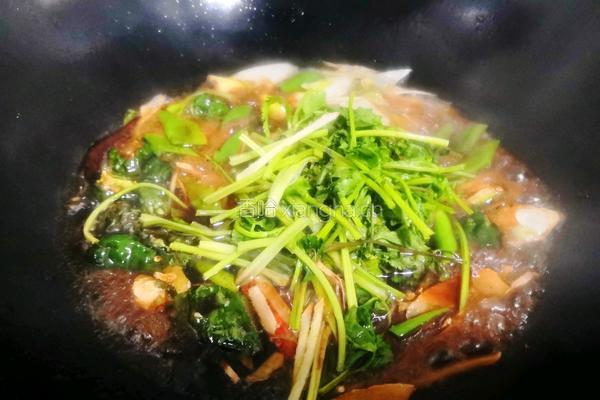干煸鱼片的做法图解8