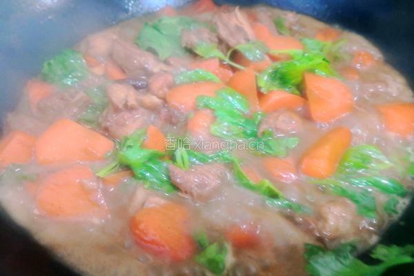 胡萝卜炖羊肉的做法图解8