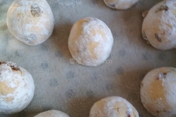 红薯糯米红枣葡萄干小窝头的做法图解13