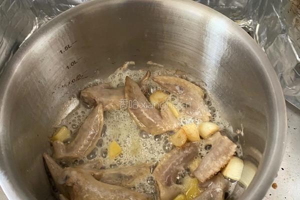 咖喱鸡翅尖的做法图解4