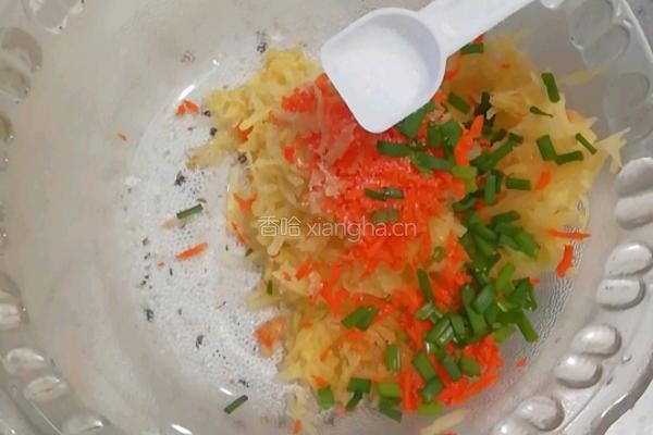 鸡蛋土豆饼的做法图解4