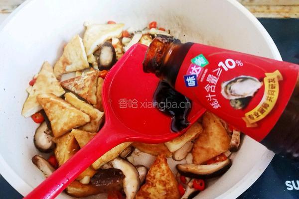 香菇炒豆腐的做法图解9