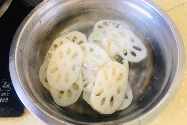 糖醋藕片的做法图解4