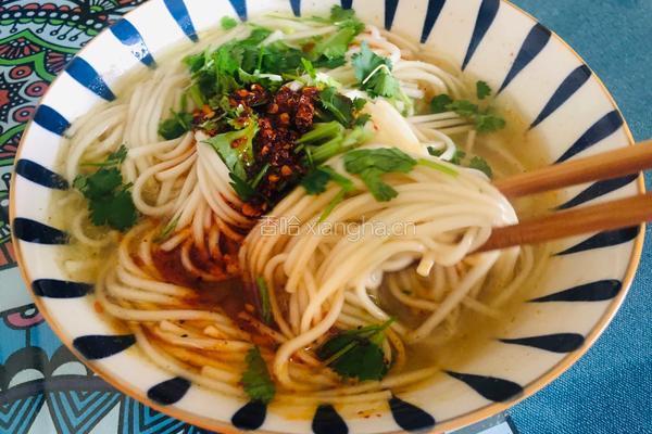 麻辣鸡蛋面的做法图解7