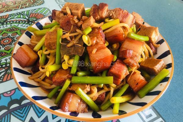 红烧肉烩菜的做法图解12