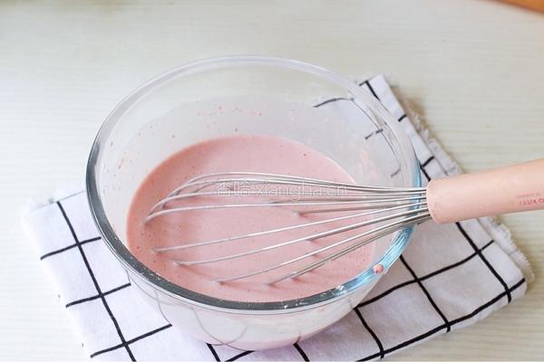 草莓软酪的做法图解3