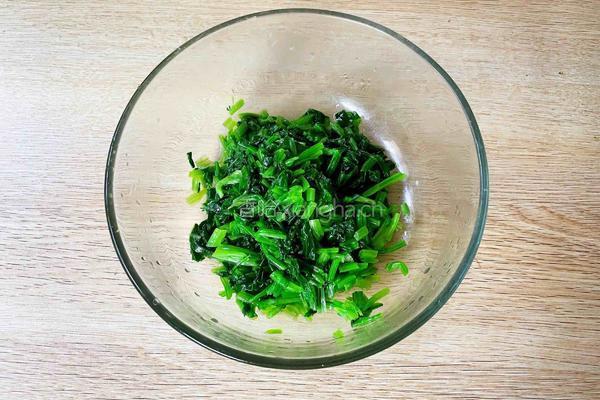 菠菜鸡蛋羮的做法图解5