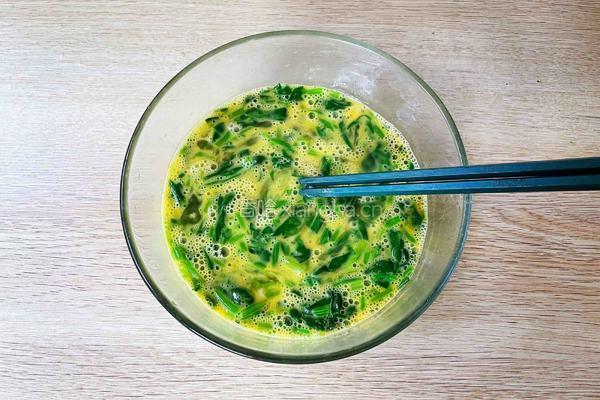 菠菜鸡蛋羮的做法图解8