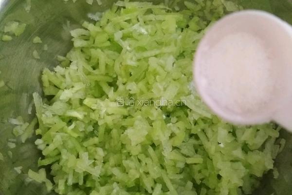 煎水果萝卜饼的做法图解3