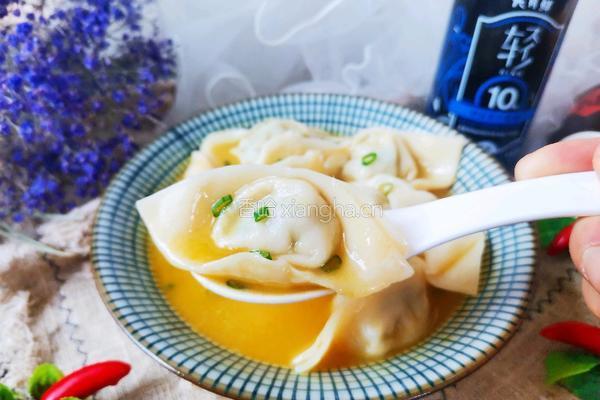 酸汤荠菜鲜肉馄饨的做法图解15