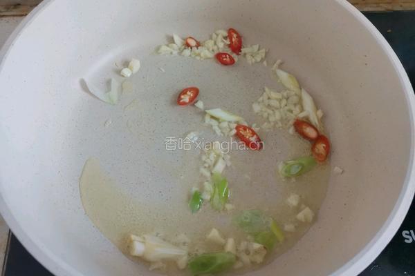 白玉菇炒莴笋的做法图解5
