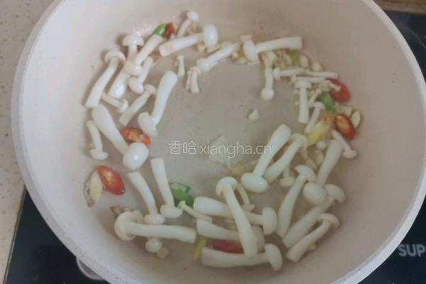 白玉菇炒莴笋的做法图解6