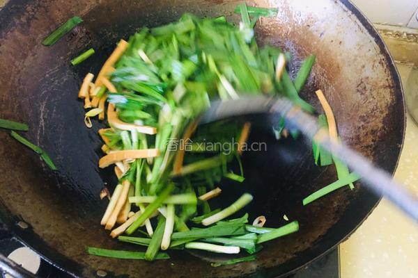 香干炒韭菜的做法图解5