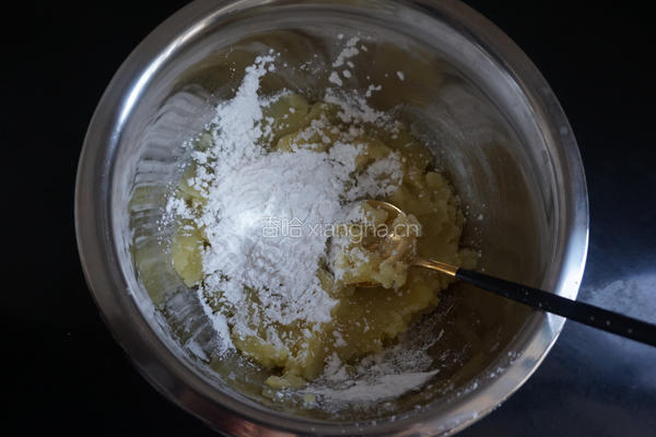 荠菜炒土豆疙瘩的做法图解4