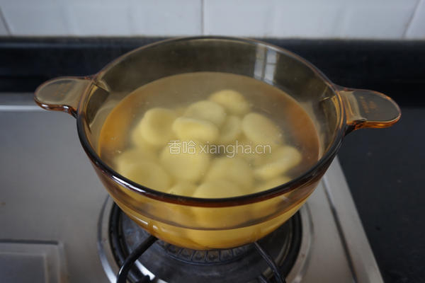 荠菜炒土豆疙瘩的做法图解8