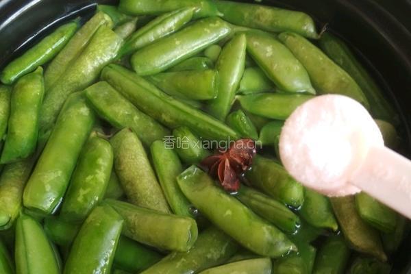 水煮碗豆的做法图解4