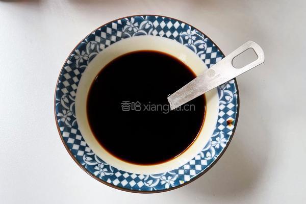 鸡翅年糕虾煲的做法图解3